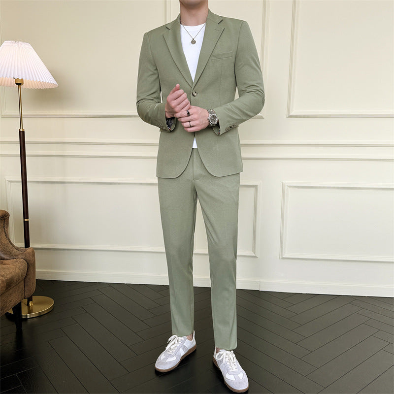 Slim-fit suit